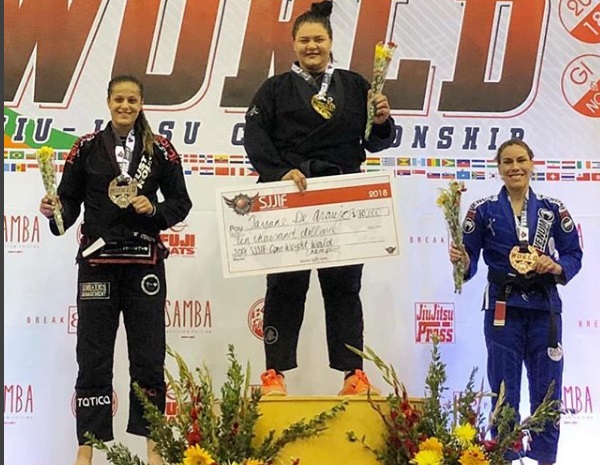 Tayane Porf�rio garante bicampeonato no SJJIF Worlds 2018
