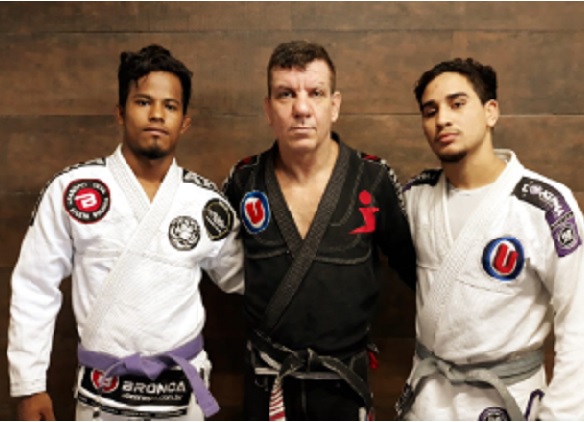 Ded� Pederneiras faz semin�rio para arrecadar fundos e levar jovens atletas 