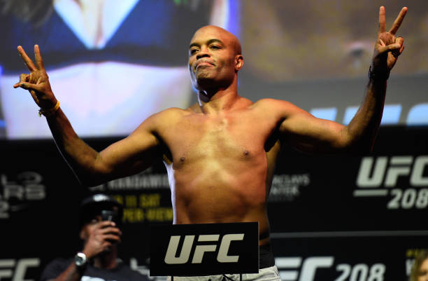 Anderson retorna de suspenso e encara sensao nigeriana no UFC 234
