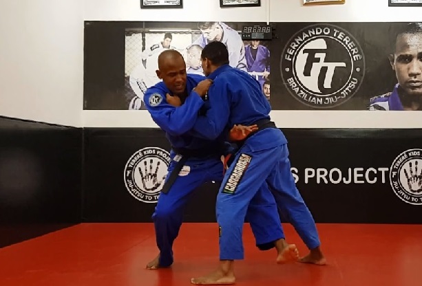 Terer� exclusivo! Tudo que voc� precisa saber sobre a queda �Safada� no Jiu-Jitsu
